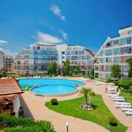 Sun Village B 320 Sunny *